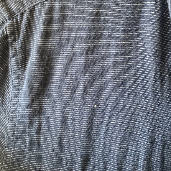 Banana Republic Shirt - Picture 3 of 3